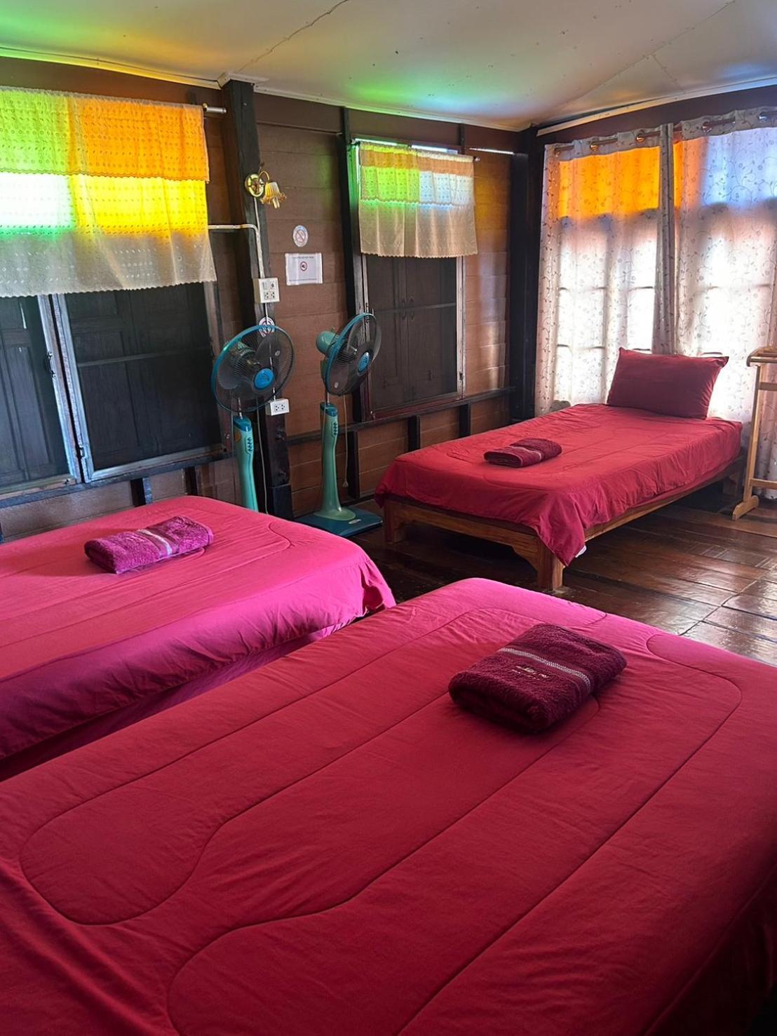 Baan Are Gong Riverside Homestay Αγιουτάγια Εξωτερικό φωτογραφία